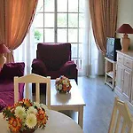 Pueblo Quinta Dos *