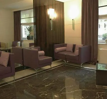 Hotell Pueblo Quinta Dos Torremolinos